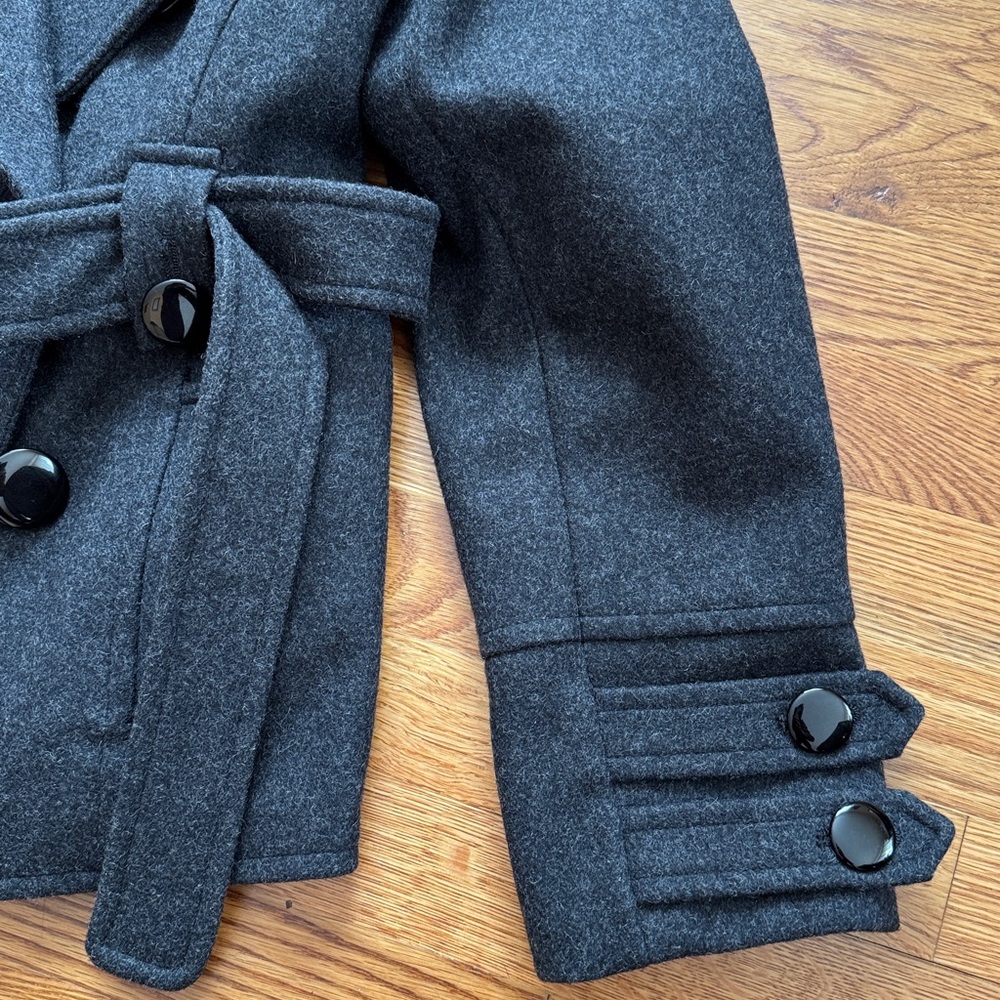 Dress Barn Charcoal Grey Women's Double-Breasted Short Pea Coat with Belt - Picture 4 of 11